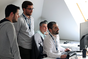 The SiPearl team (around Vincent Casillas) at work on the Nanoelec/Easytech project. © Sipearl